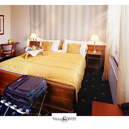 Hotel Conti 3*