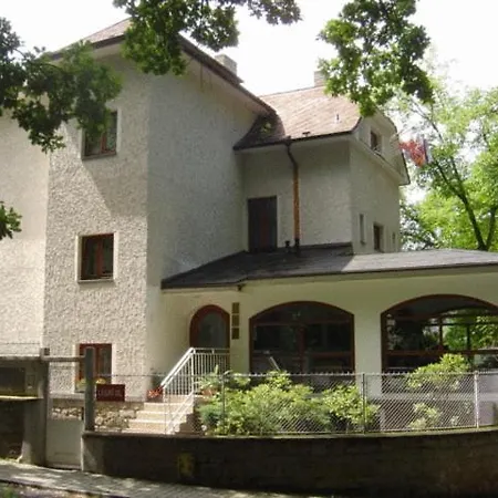 Conti Písek