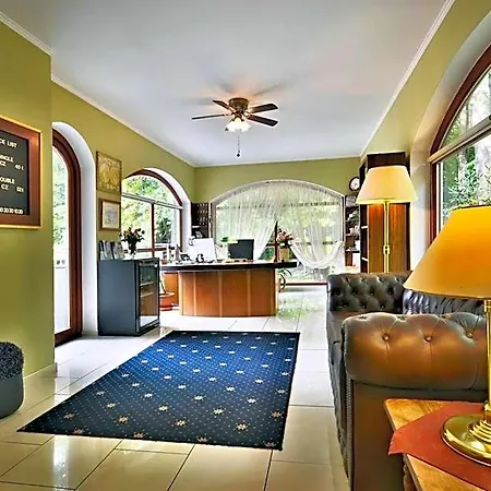 Hotel Conti 3*