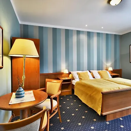 Hotel Conti Písek