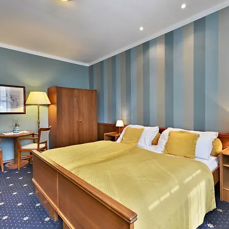 Hotel Conti
