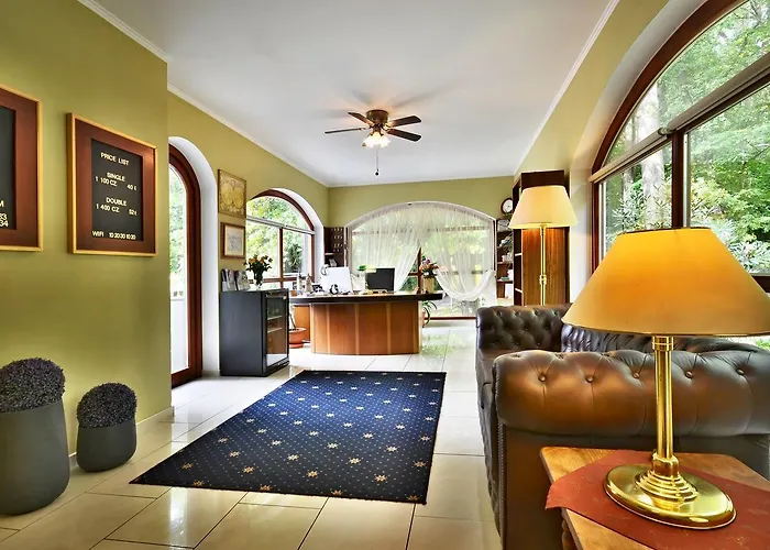 Conti 3* Písek